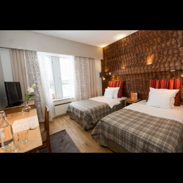 Majoitus Hotelli Krapin tai Onnelan standard huoneessa  29.11.2021 - 31.1.2022
